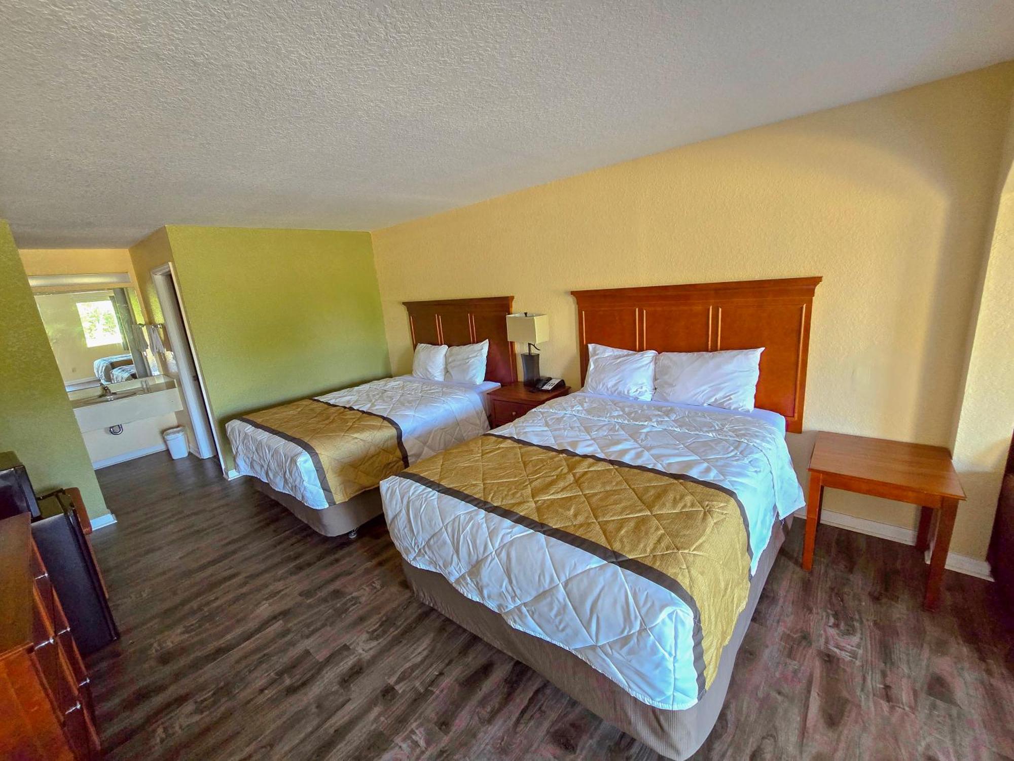 Garden Inn And Suites Near Callaway Gardens Pine Mountain Eksteriør billede
