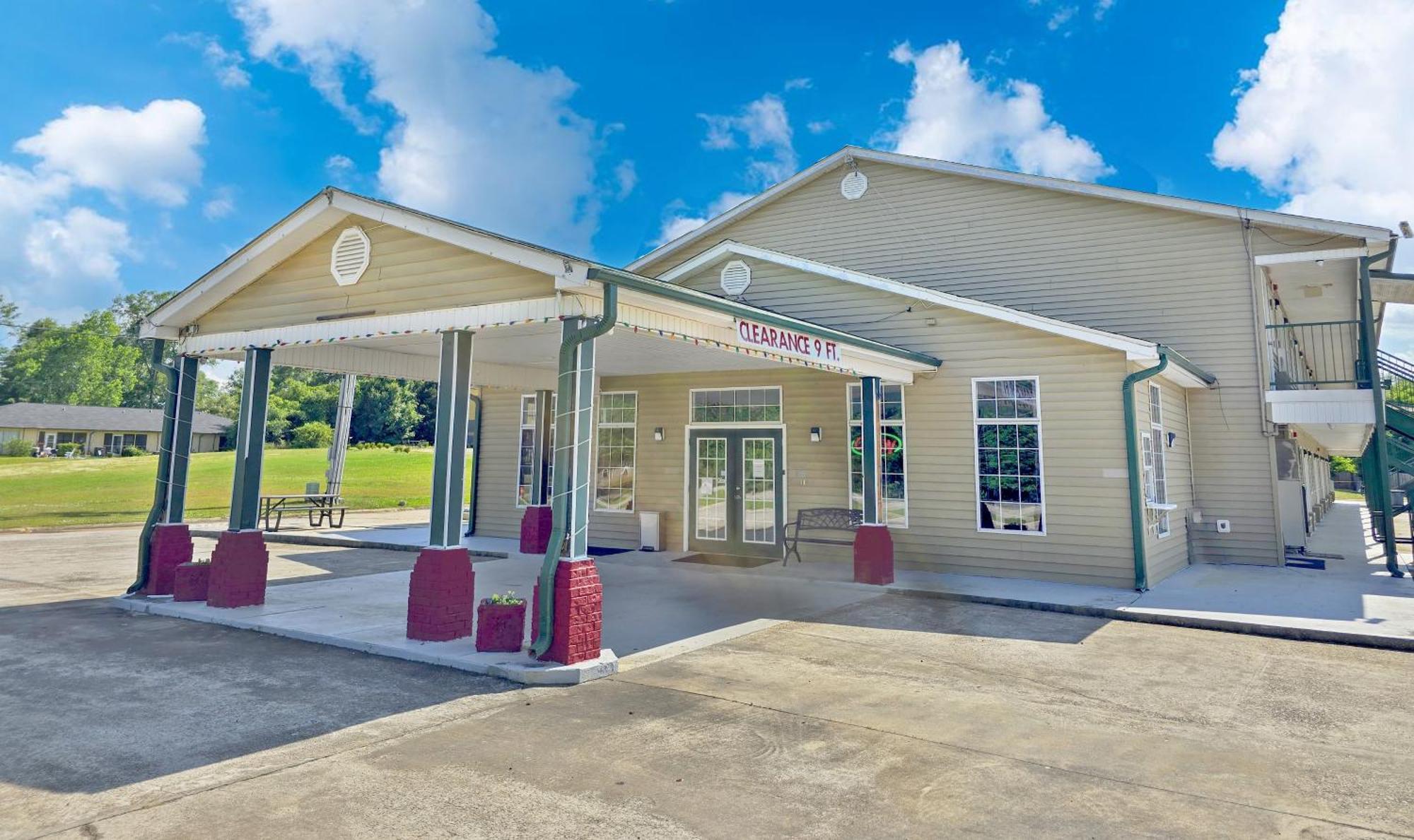 Garden Inn And Suites Near Callaway Gardens Pine Mountain Eksteriør billede